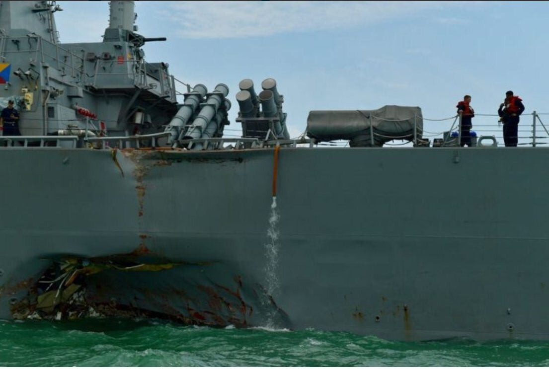 Εντοπίστηκαν νεκροί και οι 10 αγνοούμενοι ναύτες του αμερικανικού αντιτορπιλικού USS John S. McCain